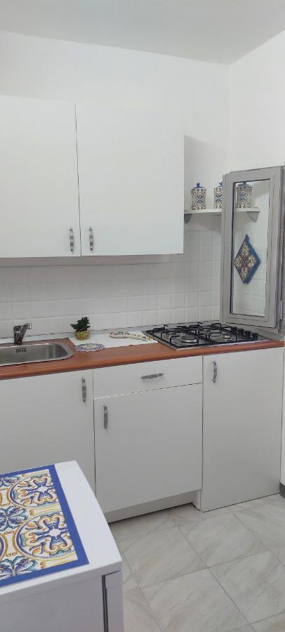 La Finestra Sul Mare Apartment *