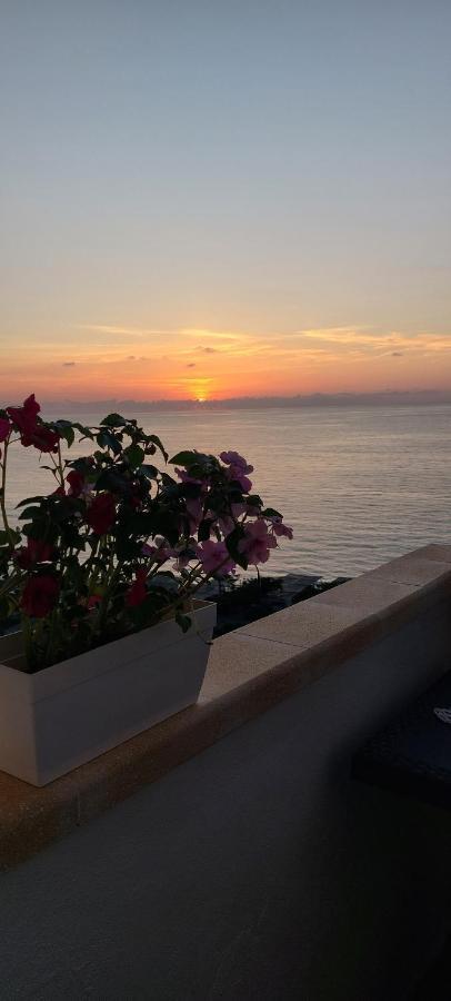 Apartment La Finestra Sul Mare *